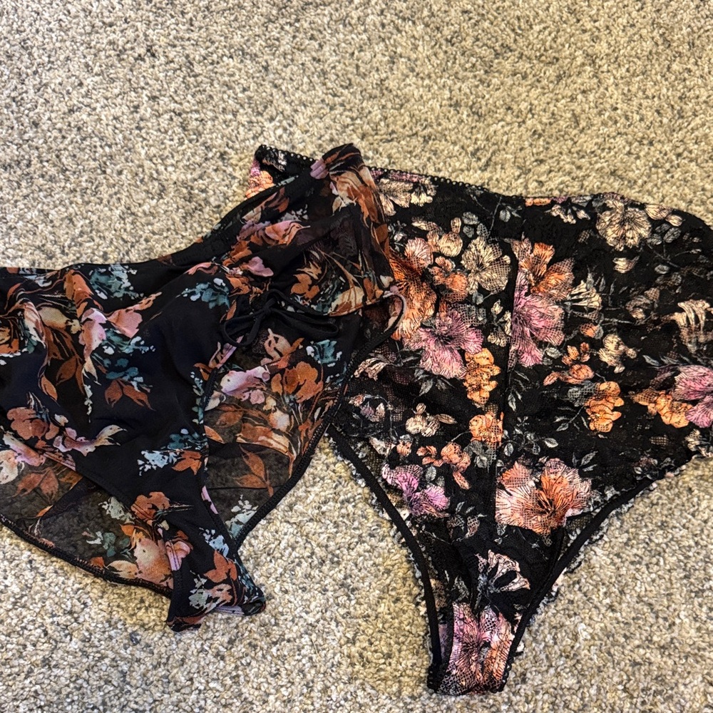 Floral Lace & Sheer Hipster Panty Set - Black Floral Accents